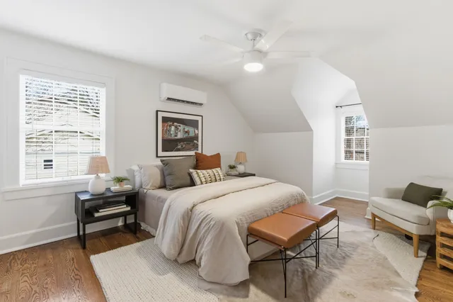 $899,900 | 1410 East Riverwood Drive, Nashville, TN 37216