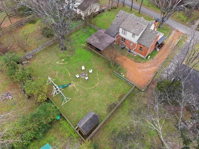 $899,900 | 1410 East Riverwood Drive, Nashville, TN 37216