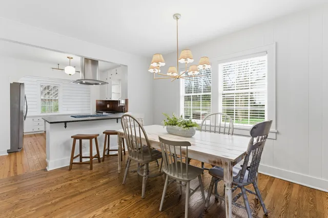 $899,900 | 1410 East Riverwood Drive, Nashville, TN 37216