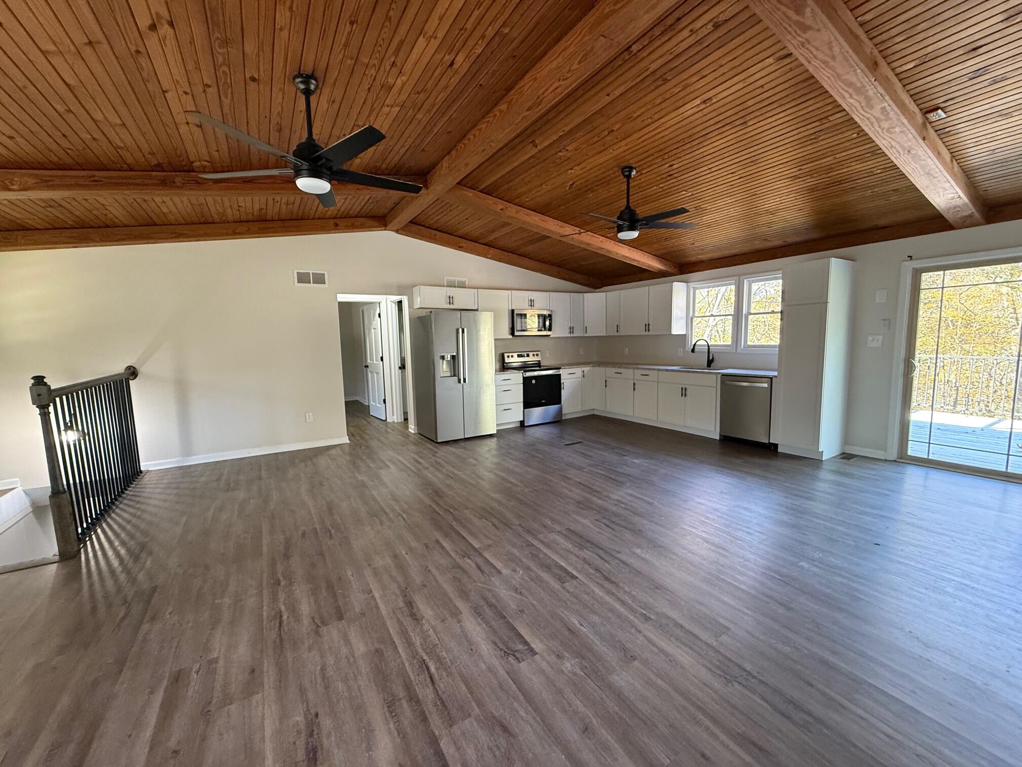 273 Hidden Hills Road Lancaster, KY 40444 - Photo 8 of 29 8