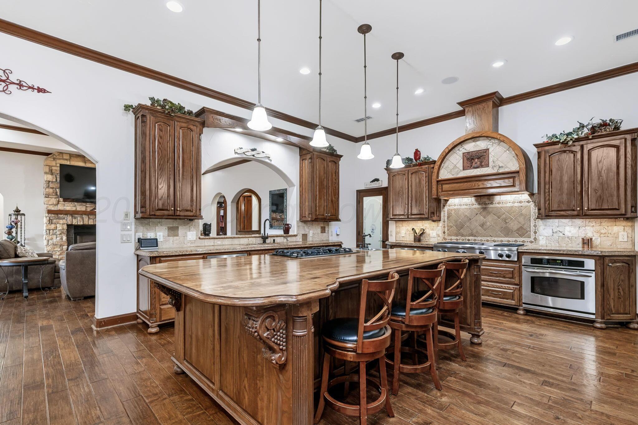 11213 Collin Wade Road Amarillo, TX 79124 - Photo 15 of 48 Kitchen