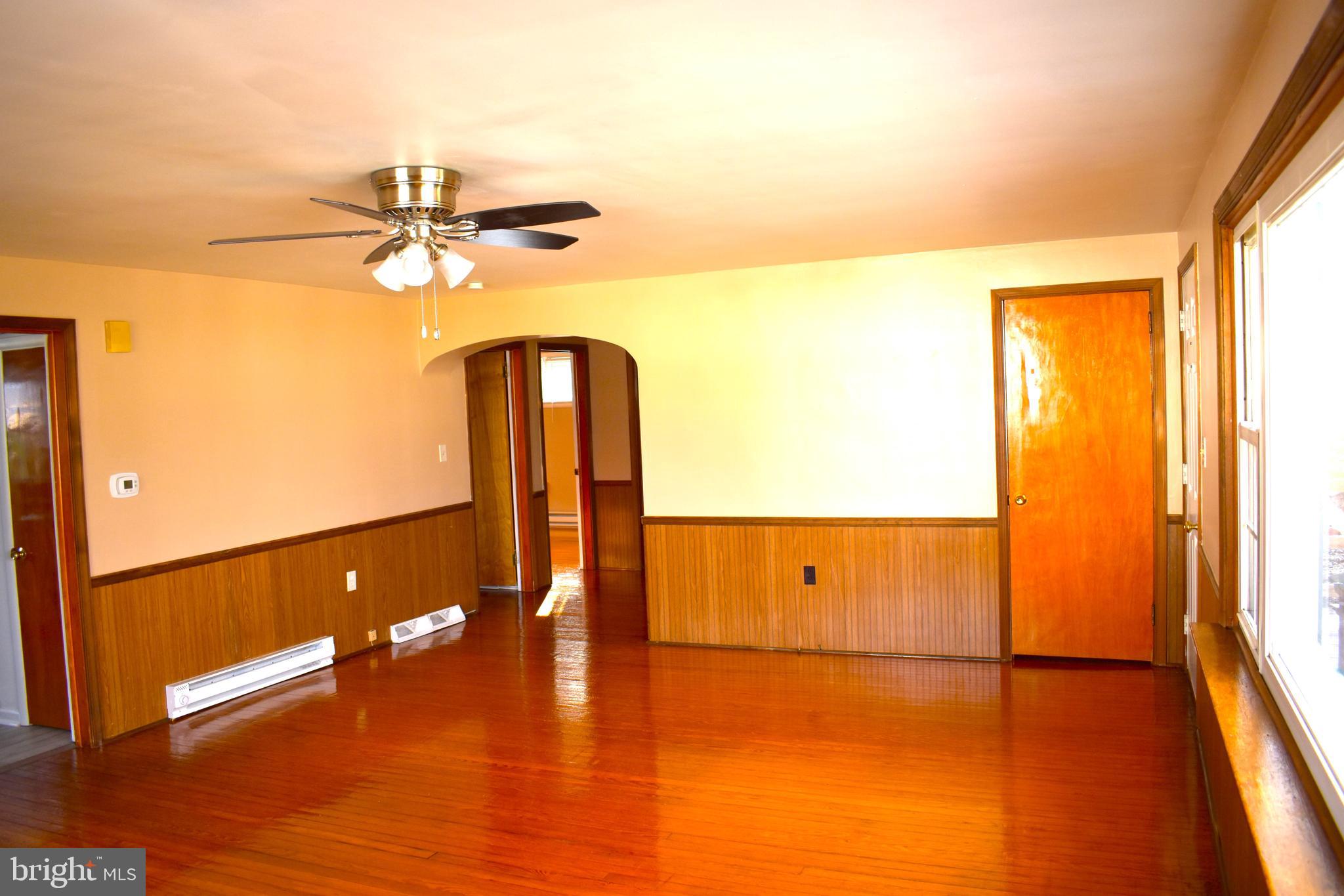 941 North State Street Ephrata, PA 17522 - Photo 12 of 32 Living Room/Dining Room 3