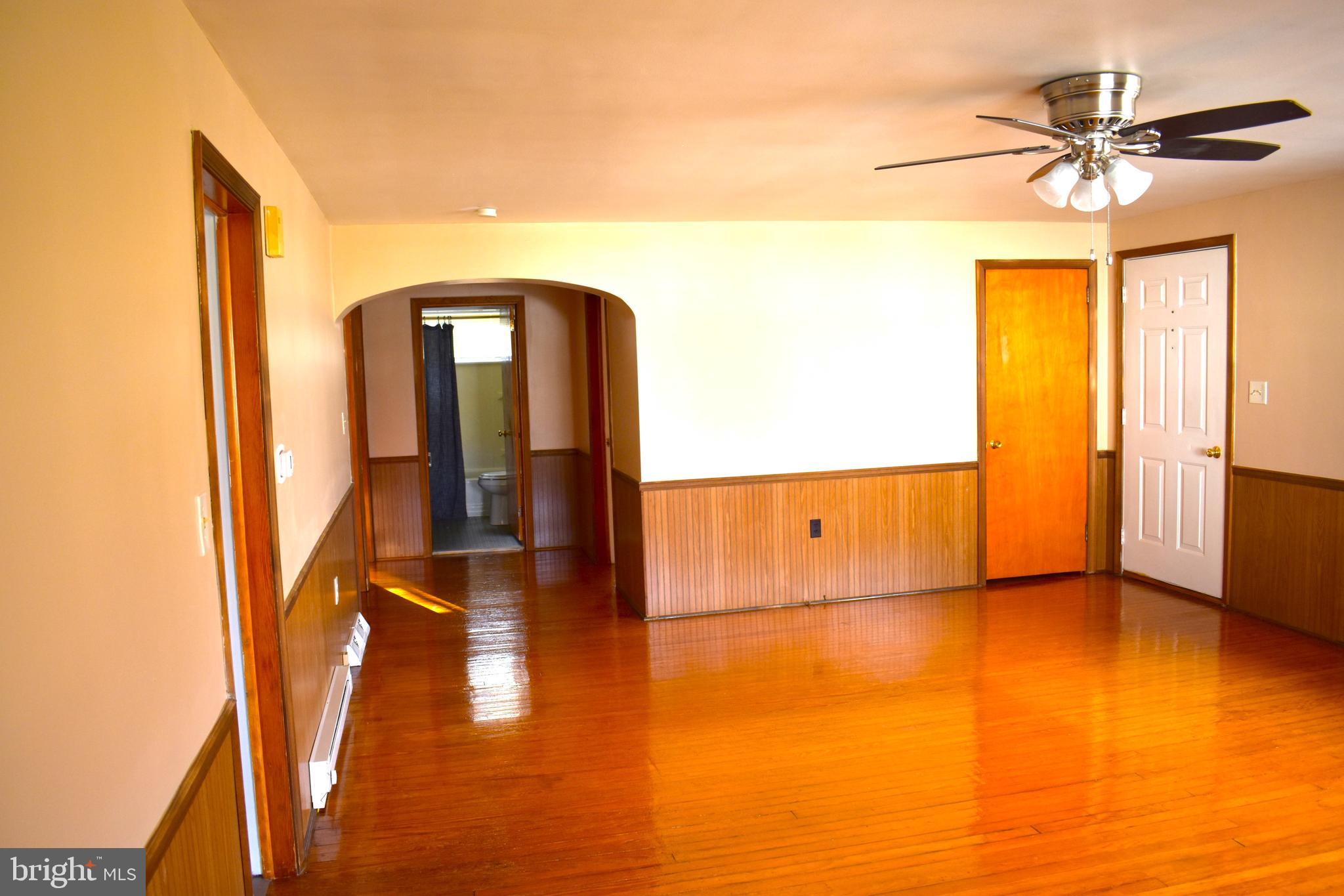 941 North State Street Ephrata, PA 17522 - Photo 13 of 32 Living Room/Dining Room 4