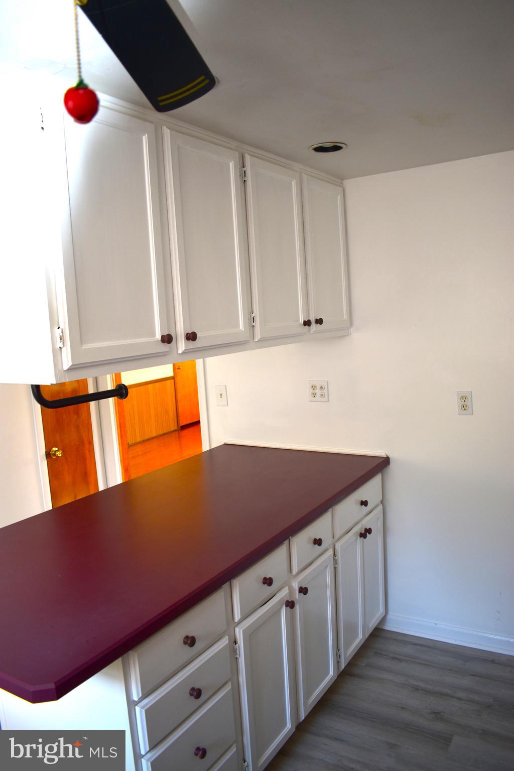 941 North State Street Ephrata, PA 17522 - Photo 6 of 32 Kitchen 4