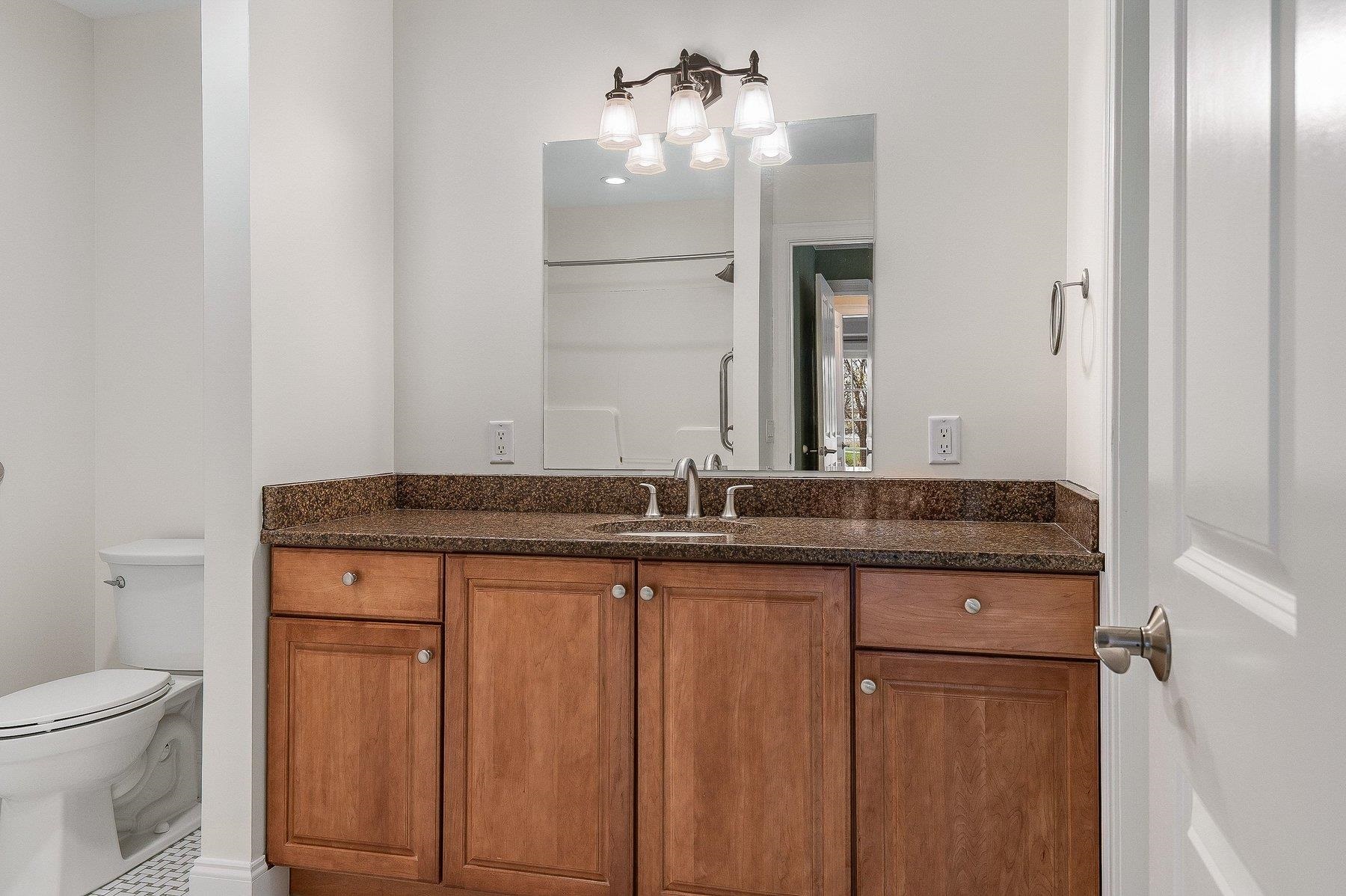 437 Winnacunnet Road, Unit 103 Hampton, NH 03842 - Photo 20 of 36