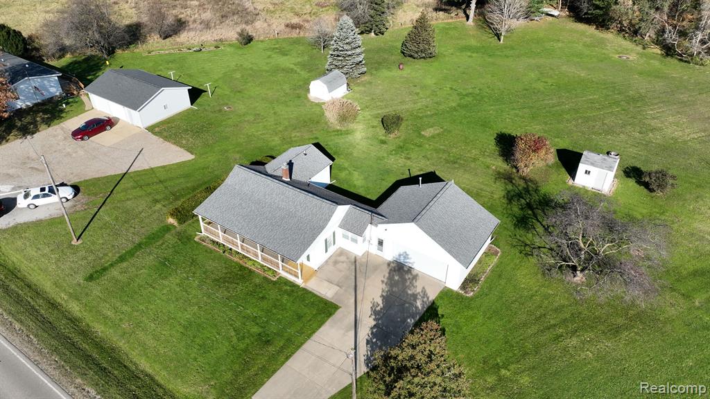4673 Grand River Road Bancroft, MI 48414 - Photo 4 of 41 Gallery Image 4