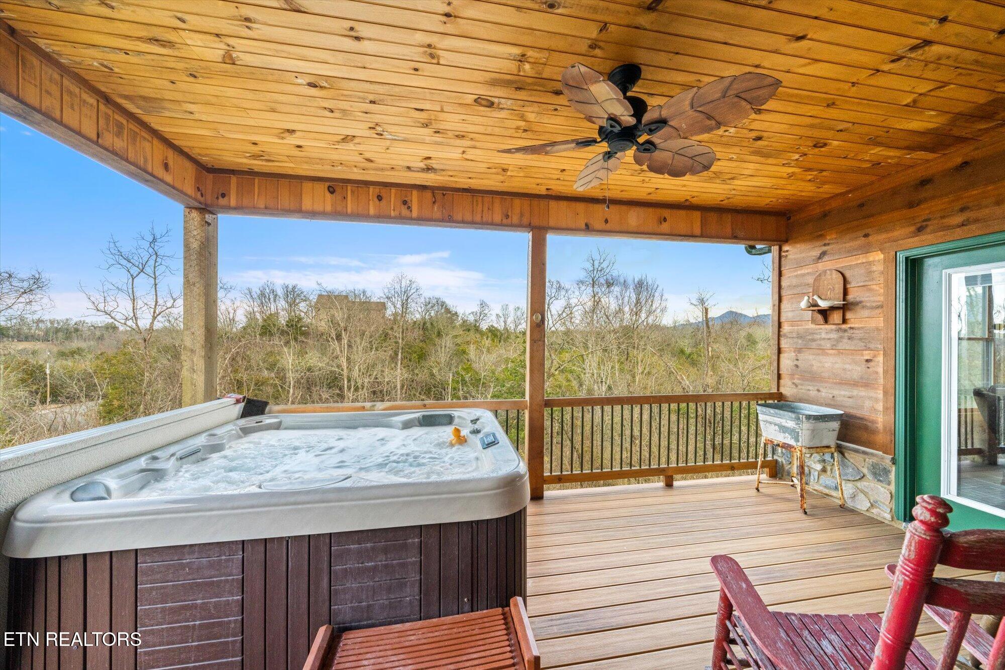 2760 Forest Ridge Road Dandridge, TN 37725 - Photo 14 of 32 11-2760-Forest-Ridge-Rd-Dandridge-TN-17