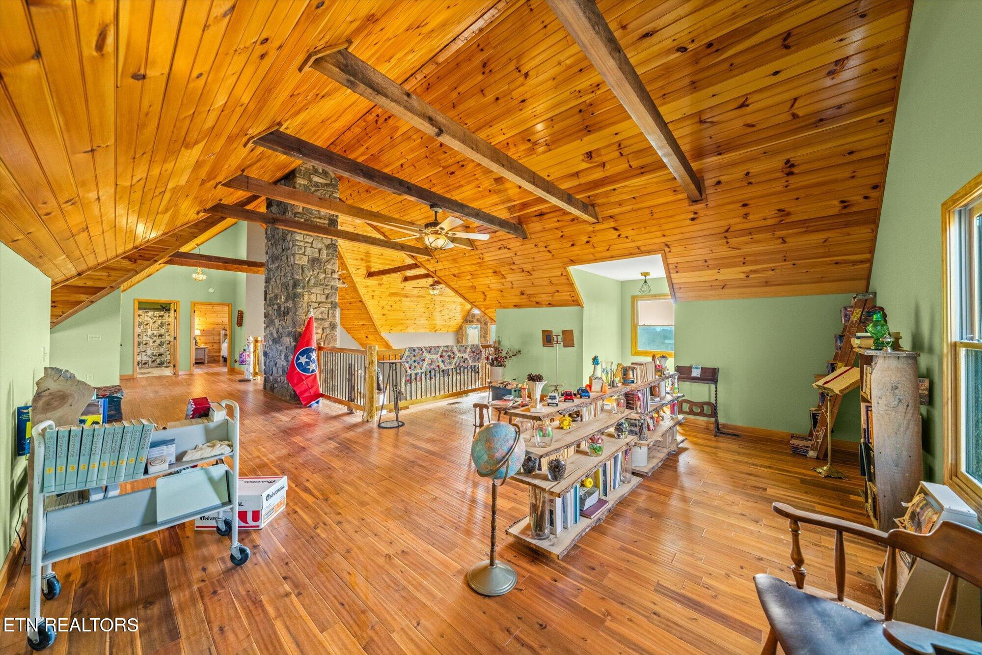 2760 Forest Ridge Road Dandridge, TN 37725 - Photo 20 of 32 17-2760-Forest-Ridge-Rd-Dandridge-TN-25