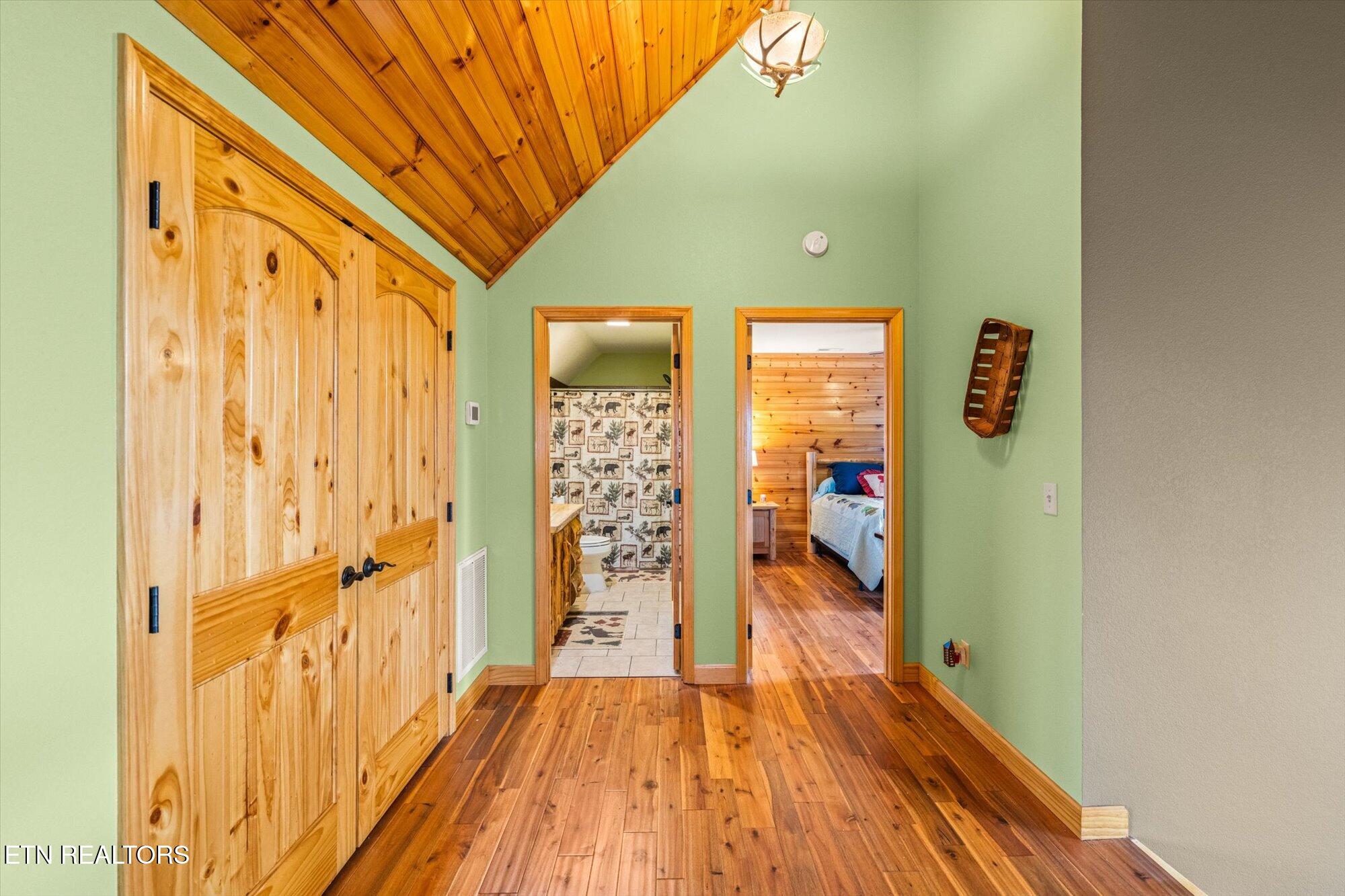 2760 Forest Ridge Road Dandridge, TN 37725 - Photo 21 of 32 18-2760-Forest-Ridge-Rd-Dandridge-TN-26