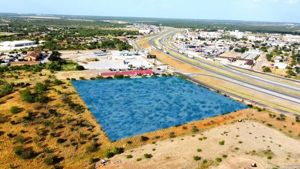 $1,200,000 | 183 South Interstate 35, Cotulla, TX 78014