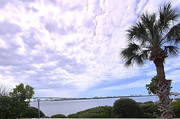 $247,000 | 500 North Osceola Avenue, Unit 510, Clearwater, FL 33755