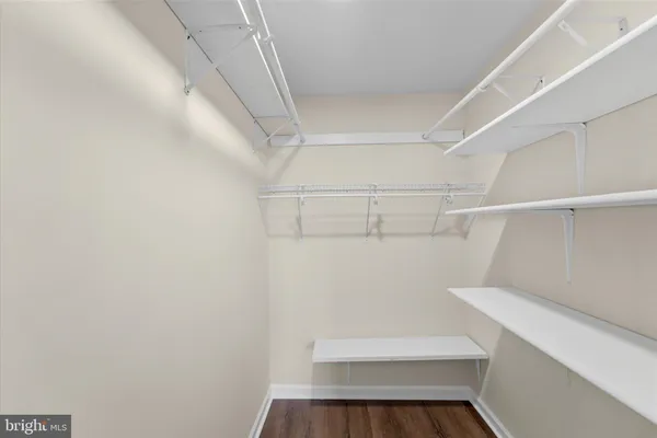 $899,998 | 13511 Chevy Chase Court, Chantilly, VA 20151