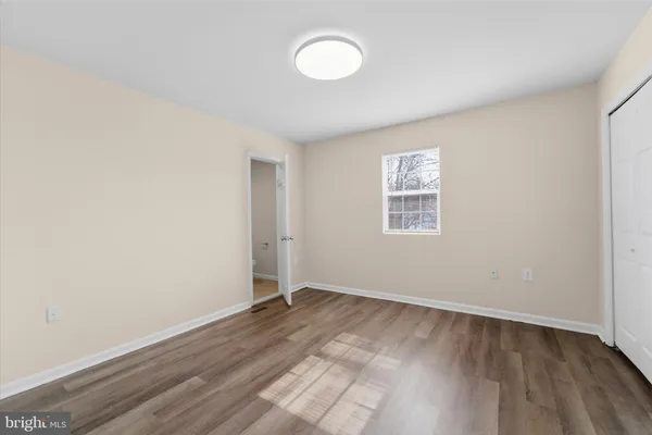 $860,000 | 13511 Chevy Chase Court, Chantilly, VA 20151