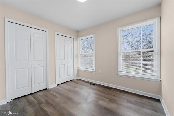 $860,000 | 13511 Chevy Chase Court, Chantilly, VA 20151