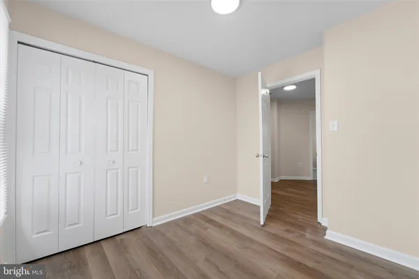 $860,000 | 13511 Chevy Chase Court, Chantilly, VA 20151