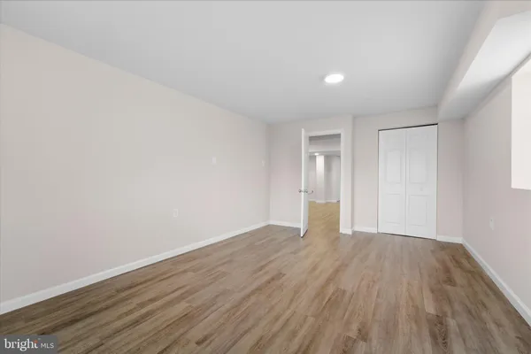 $860,000 | 13511 Chevy Chase Court, Chantilly, VA 20151