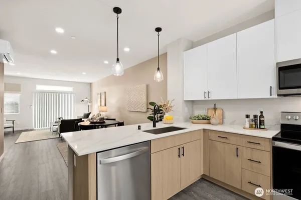 $2,999 | 14707 87th Avenue Southeast, Unit P7, Snohomish, WA 98296