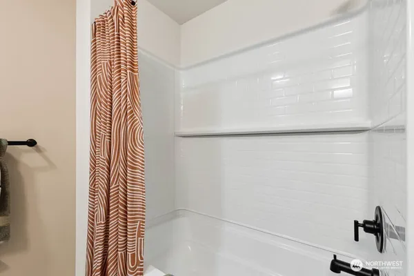 $2,999 | 14707 87th Avenue Southeast, Unit P7, Snohomish, WA 98296