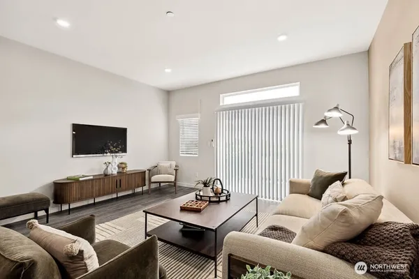 $2,999 | 14707 87th Avenue Southeast, Unit P7, Snohomish, WA 98296