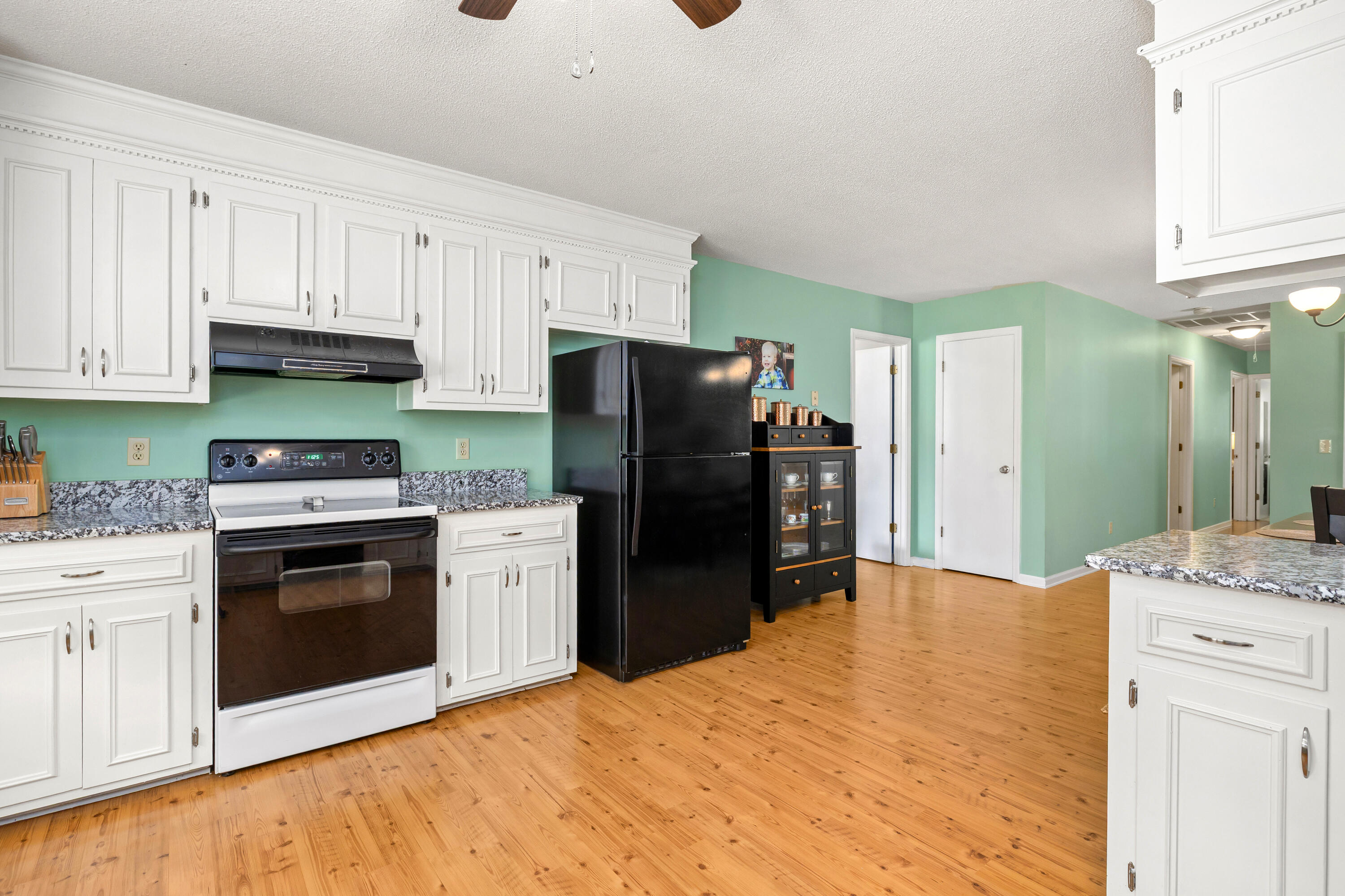 4385 Muriel Street Sumter, SC 29154 - Photo 8 of 40 28