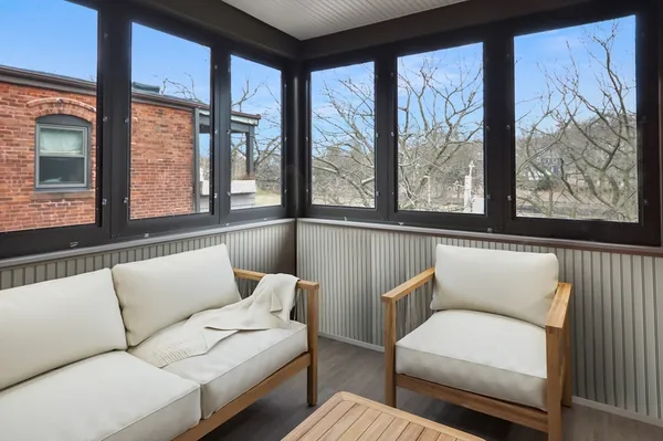 $4,995 | 1805 Beacon Street, Unit 3, Brookline, MA 02445