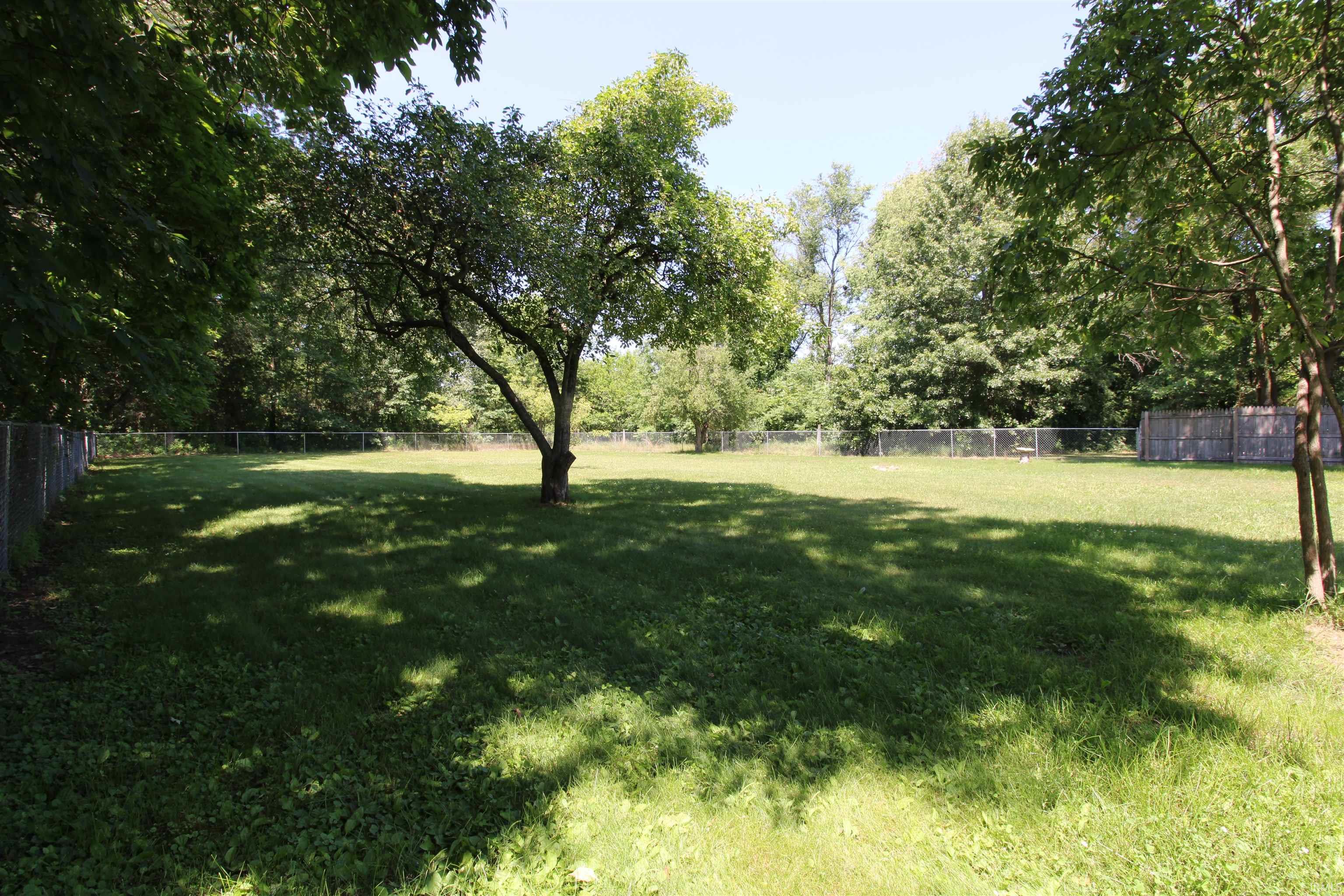 1007 South Roosevelt Road Knox, IN 46534 - Photo 16 of 20 Gallery Image 16