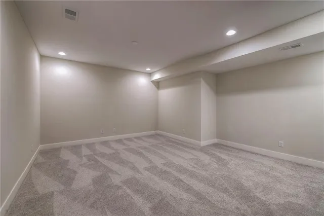 $515,000 | 9852 Greeley Street, Lenexa, KS 66227