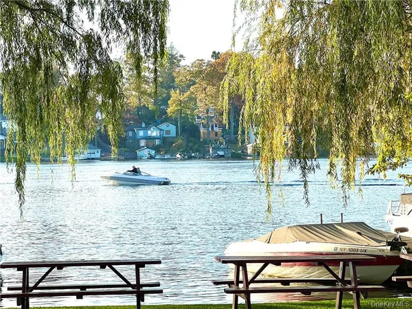 $1,500 | 722 Route 6, Unit I, Mahopac, NY 10541