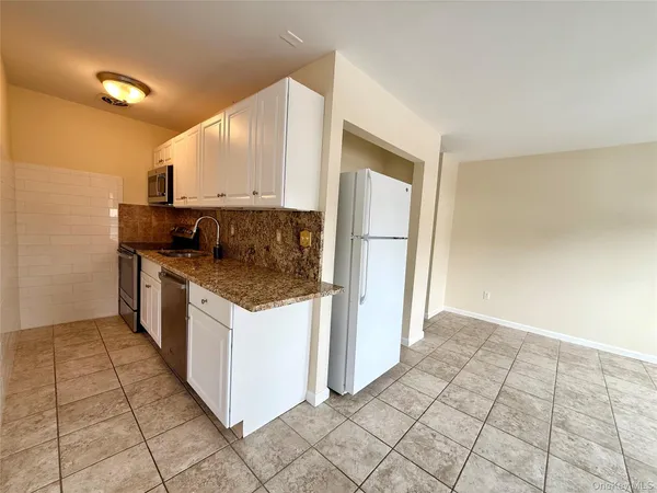 $1,500 | 722 Route 6, Unit I, Mahopac, NY 10541