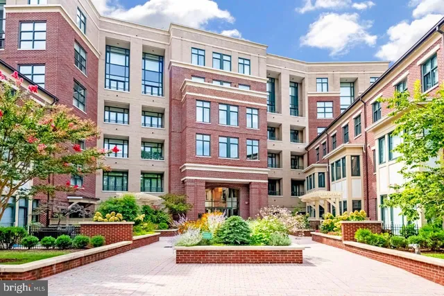 $1,995,000 | 4750 41st Street Northwest, Unit 507, Washington, DC 20016