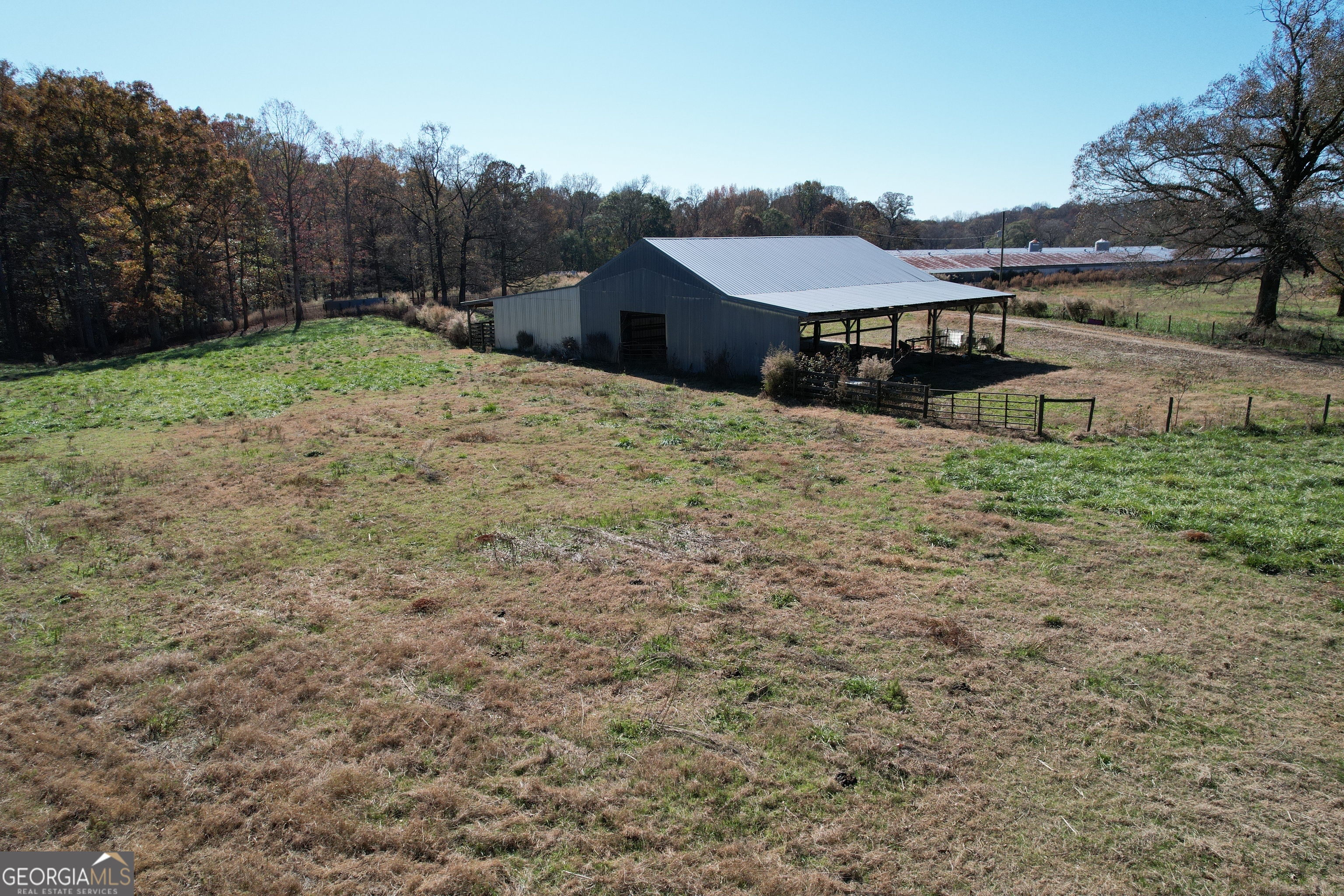 20118 Highway 441 Commerce, GA 30529 - Photo 8 of 10 a view of a house with a yard