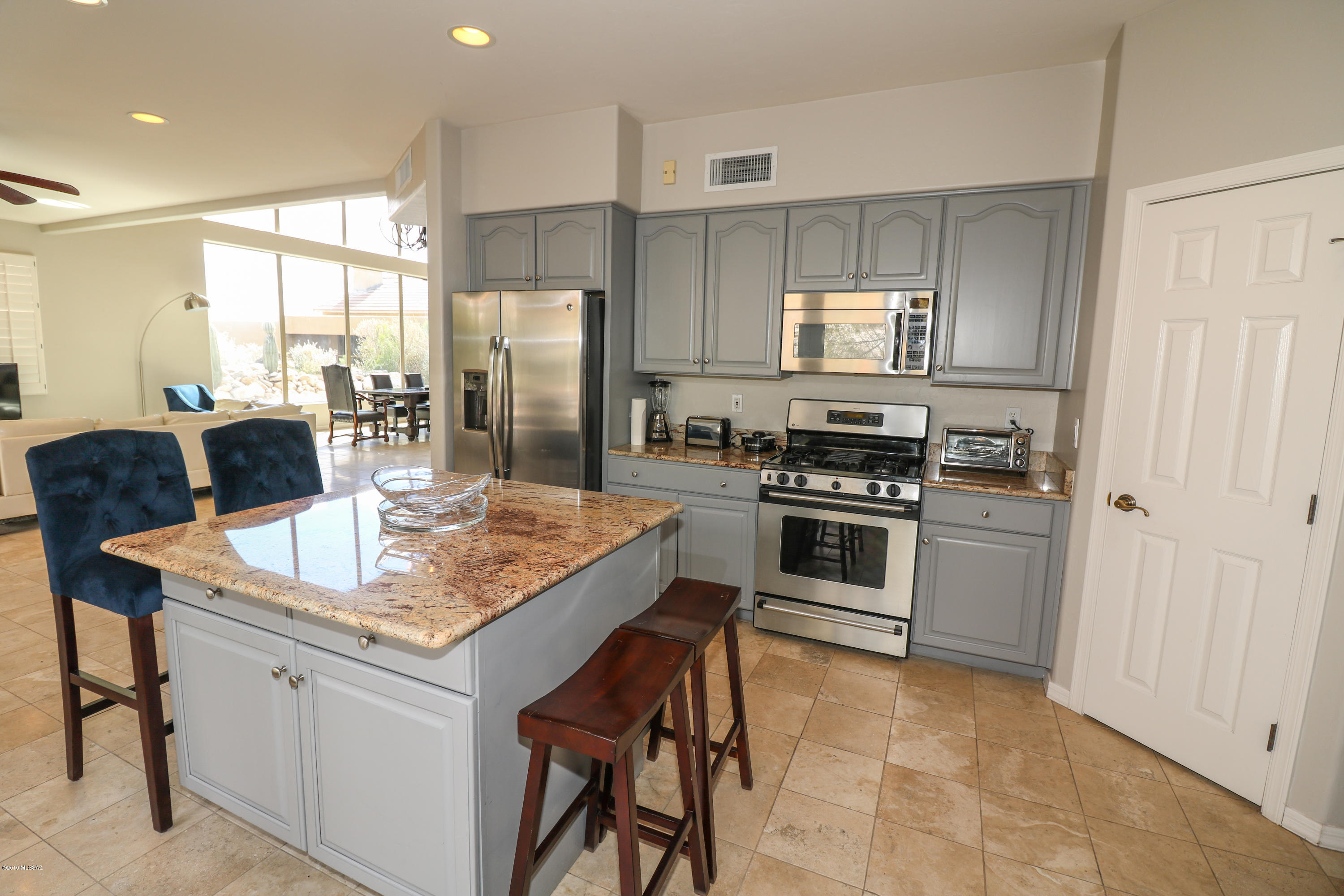 3919 East Ina Road Tucson, AZ 85718 - Photo 10 of 28 Gallery Image 10