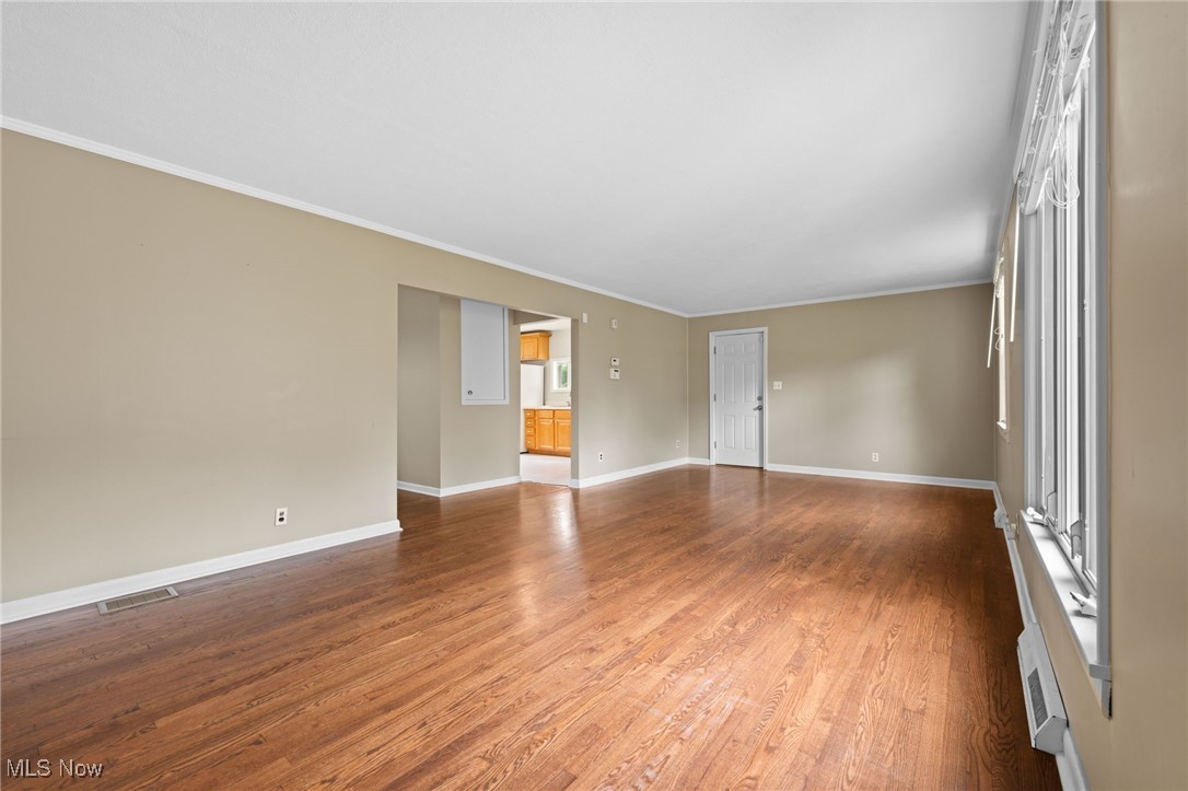 5959 Highland Road Highland Heights, OH 44143 - Photo 2 of 33