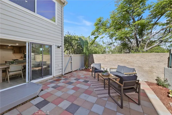 $899,000 | 415 Deerfield Avenue, Irvine, CA 92606