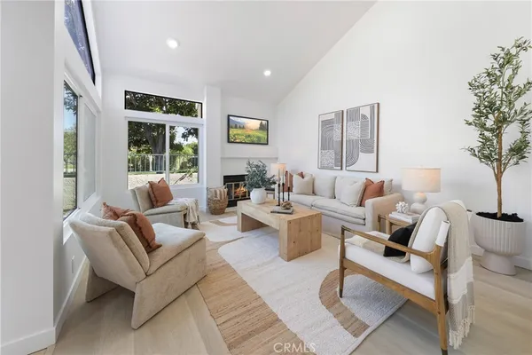 $899,000 | 415 Deerfield Avenue, Irvine, CA 92606