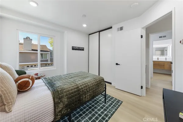 $899,000 | 415 Deerfield Avenue, Irvine, CA 92606