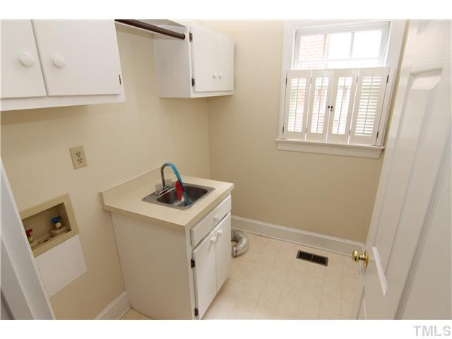 1932 Carrbridge Way Raleigh, NC 27615 - Photo 15 of 22 Laundry Room