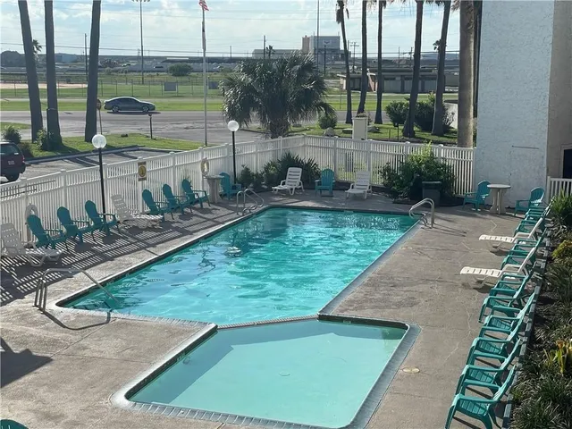 $129,500 | 3938 Surfside Boulevard, Unit 2304, Corpus Christi, TX 78402