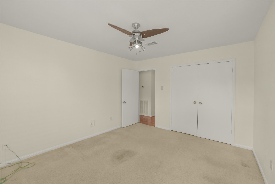 7818 Kleingreen Lane Spring, TX 77379 - Photo 32 of 50 Working on carpet cleaning.