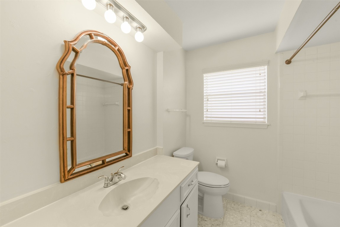 7818 Kleingreen Lane Spring, TX 77379 - Photo 33 of 50