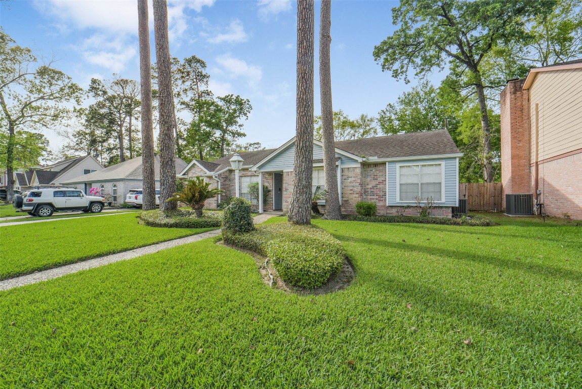 7818 Kleingreen Lane Spring, TX 77379 - Photo 48 of 50