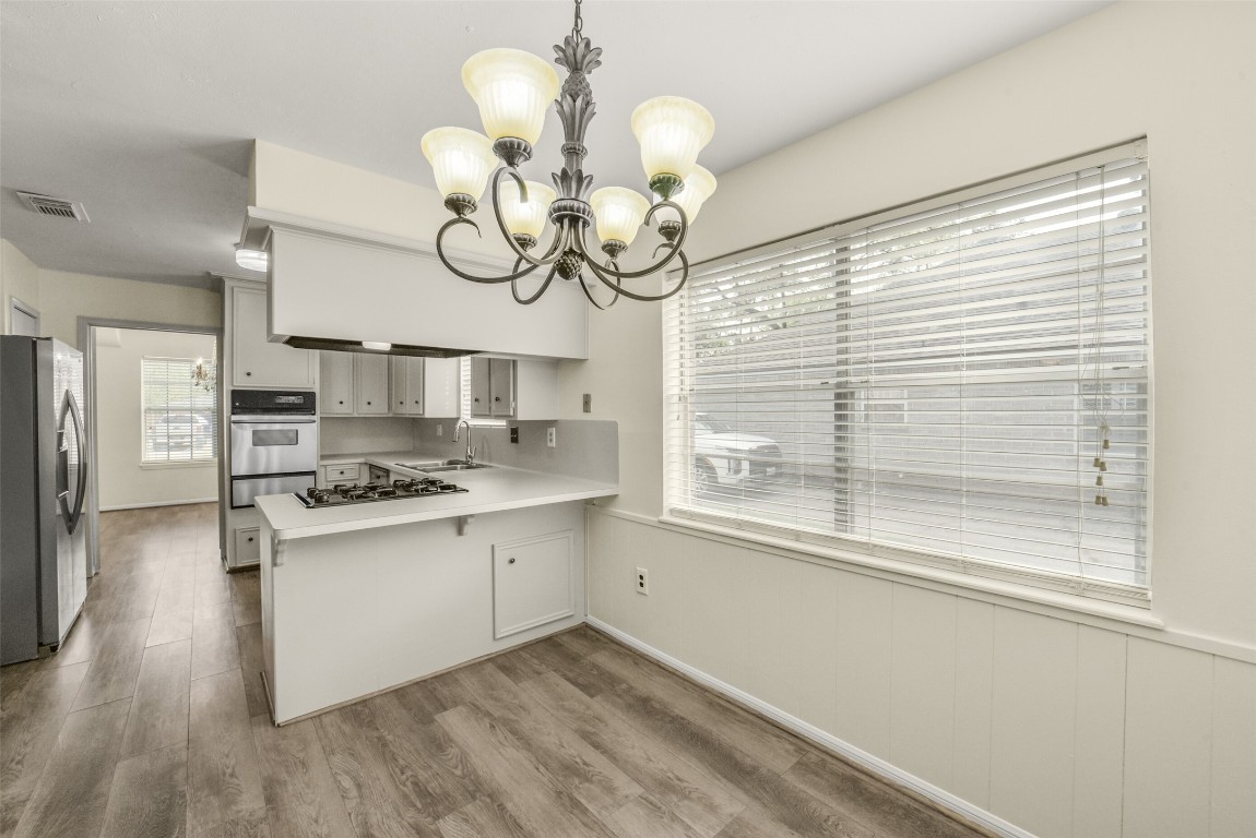 7818 Kleingreen Lane Spring, TX 77379 - Photo 10 of 50