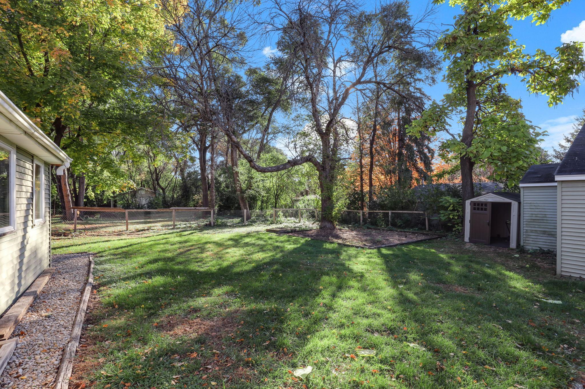 5209 Mayview Road Minnetonka, MN 55345 - Photo 30 of 38