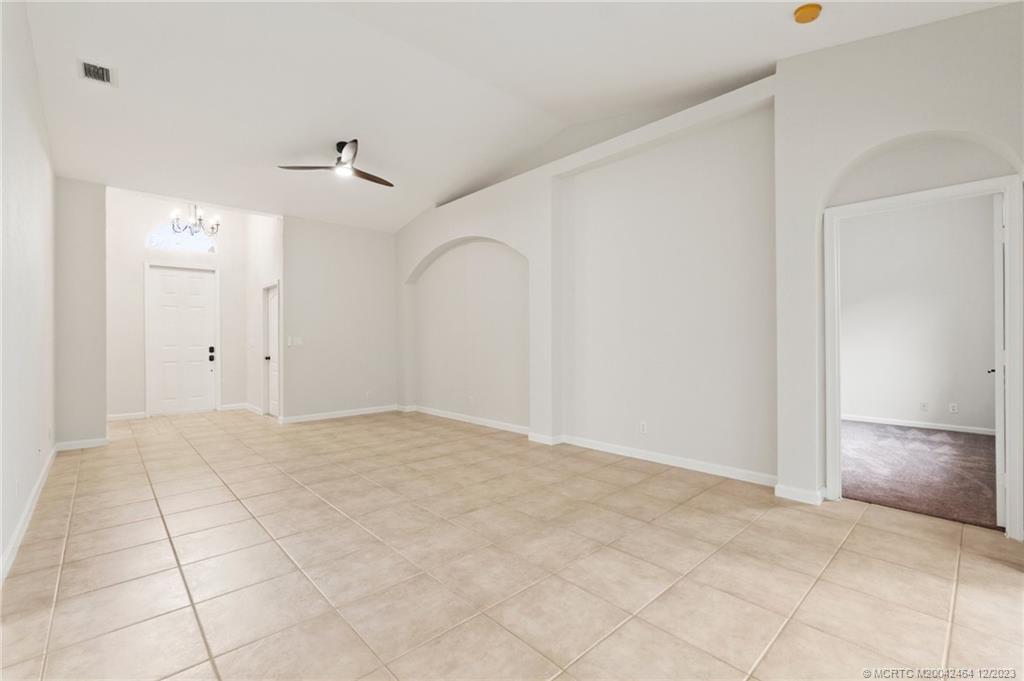 5737 Spanish River Road Fort Pierce, FL 34951 - Photo 13 of 37 Gallery Image 13