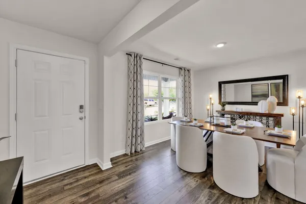 $363,920 | 536 Fox Den Circle, Dalton, GA 30721