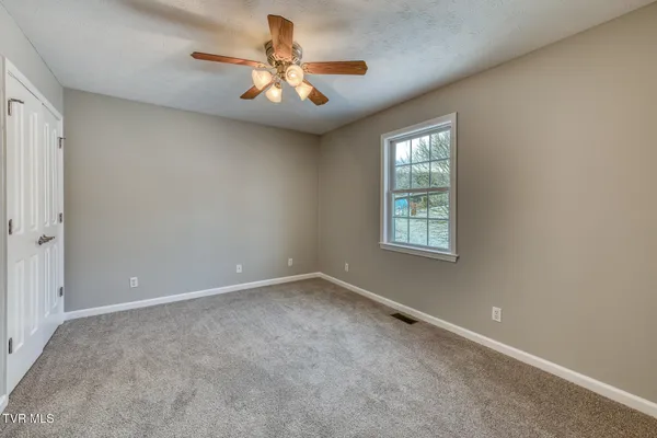 $279,900 | 15096 Denham Drive, Abingdon, VA 24210