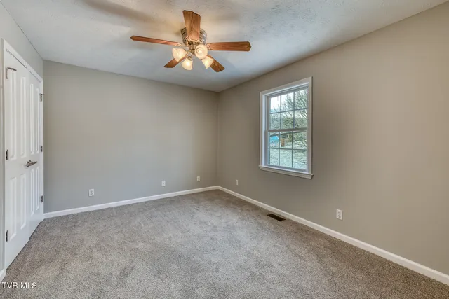 $289,900 | 15096 Denham Drive, Abingdon, VA 24210