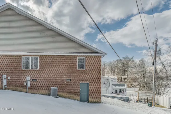 $279,900 | 15096 Denham Drive, Abingdon, VA 24210