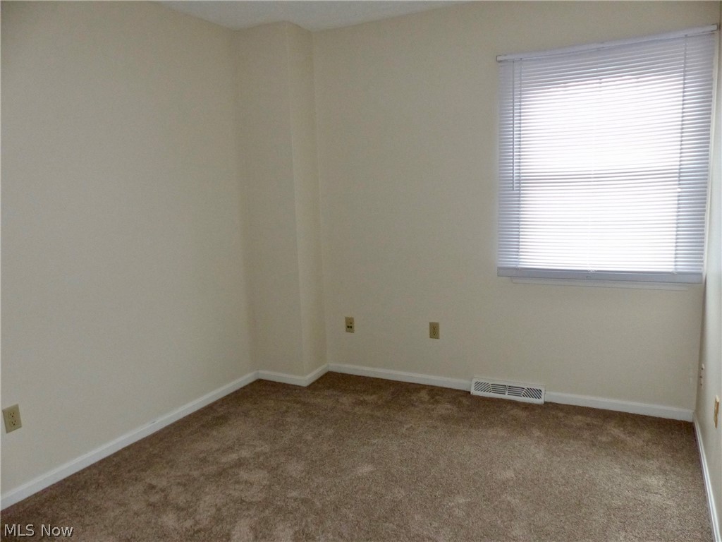 3145 Lost Nation Road, Unit E Willoughby, OH 44094 - Photo 16 of 26 Gallery Image 16