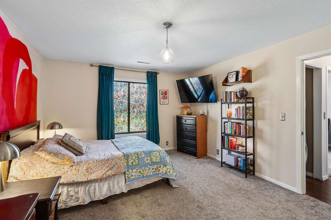 2040 Holiday Road, Unit C2 Coralville, IA 52241 - Photo 19 of 21 Gallery Image 19